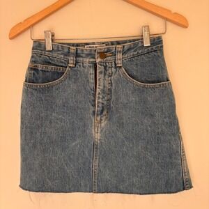 VINTAGE Guess Classic Denim Mini Skirt 1980 1990 Medium Wash Size 10